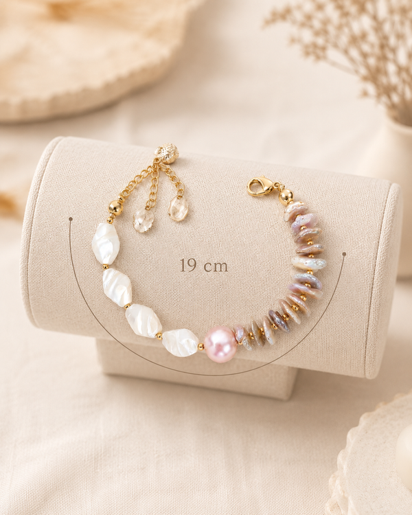 Petal Pearl MOP Bracelet
