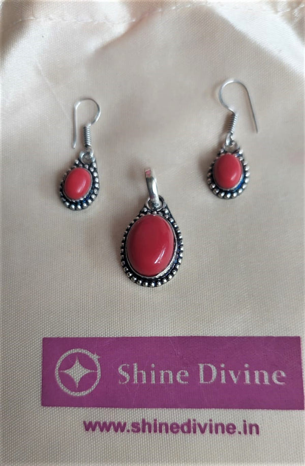 RED ONYX PENDANT SET