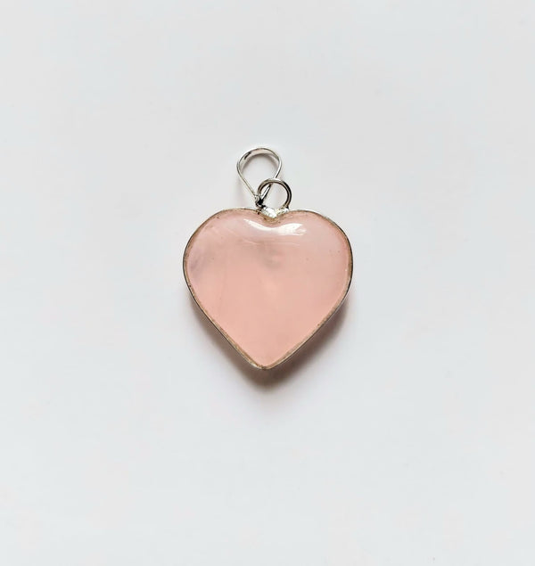ROSE QUARTZ HEART PENDANT