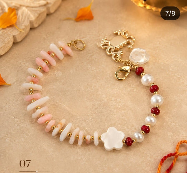 Flower MOP Bracelet