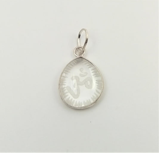 ROCK CRYSTAL ENGRAVED PENDANT